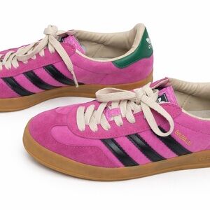 Gucci Pink Velvet Sneakers with Black Stripes and Green Heel Tab